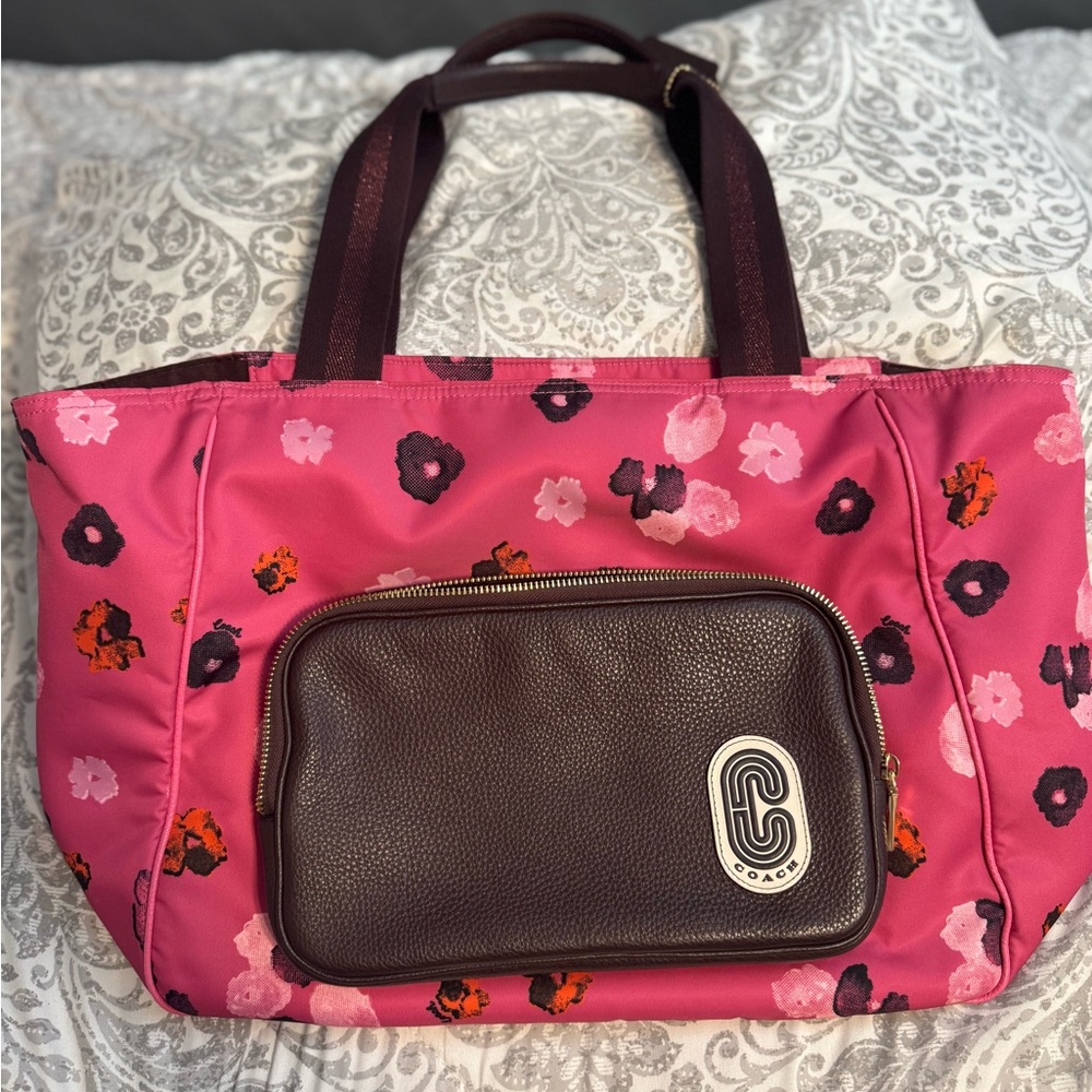 Coach Court Tote Bag with Halftone Floral Print C5670